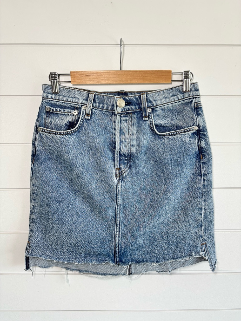 rag & bone Light Blue Denim Jeans with Leather Logo Patch Size 28